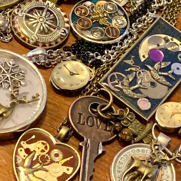 Handmade Jewelry By Twinsdesign - Picture 13 of 14